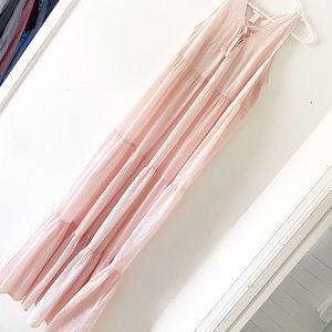Long, pink maxi dress